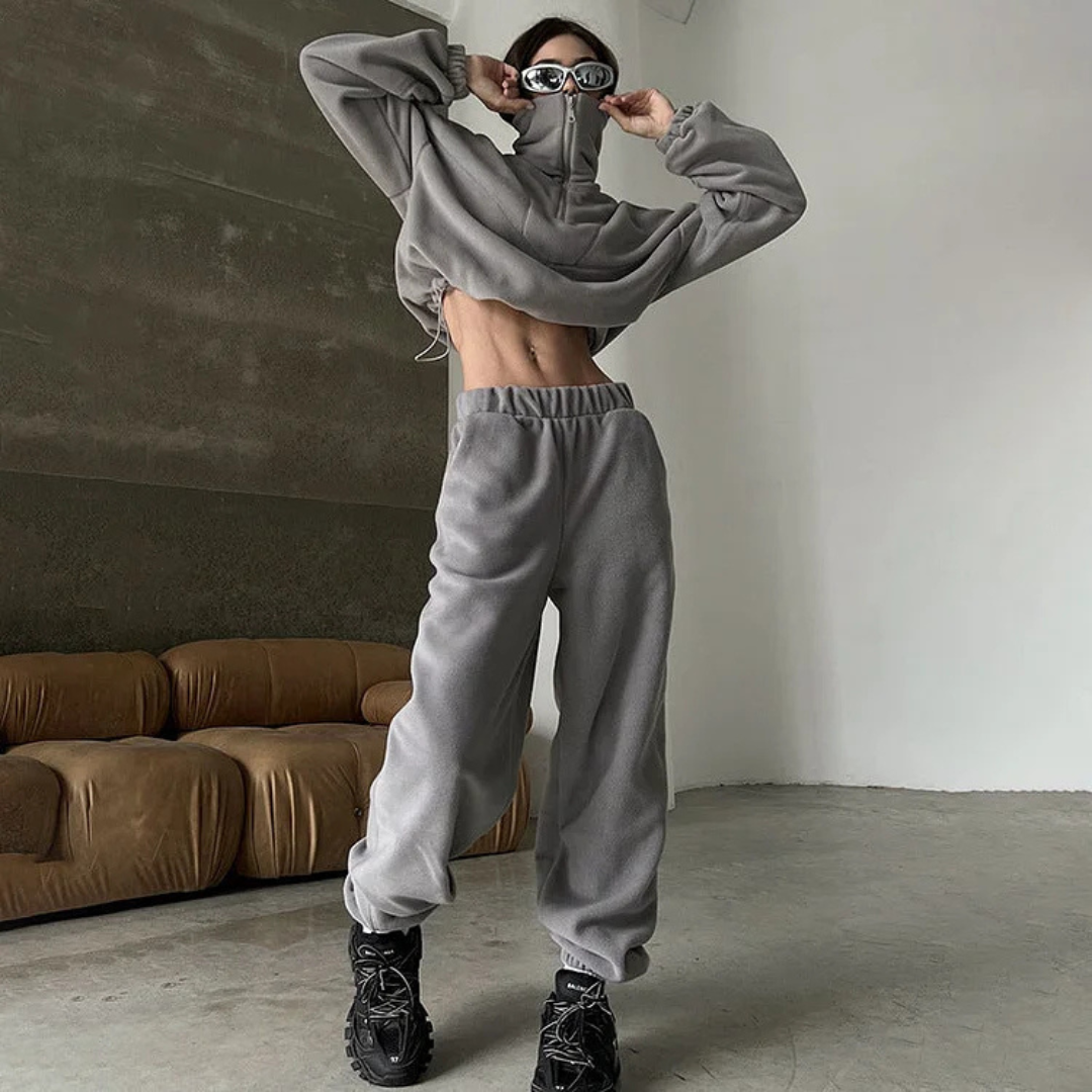 Suéter de cuello con cremallera Aliyana para mujeres